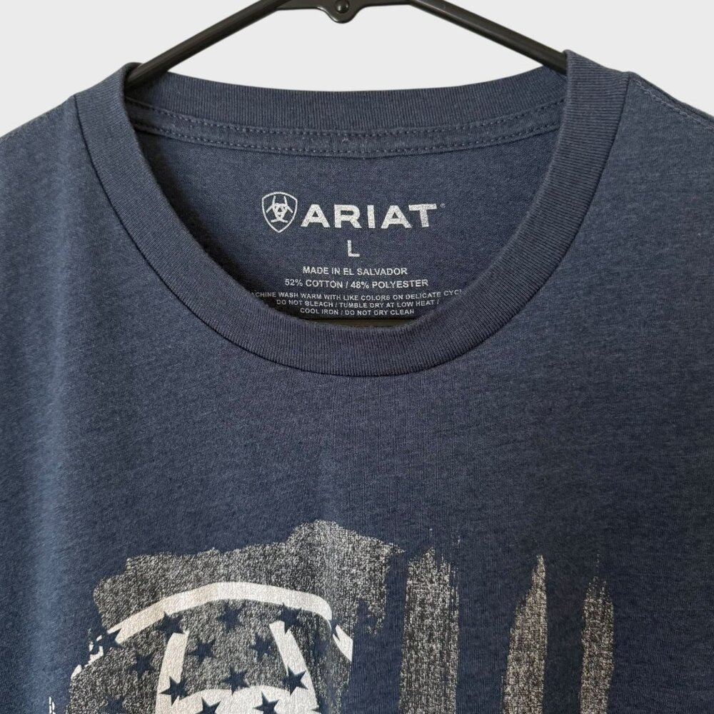 Ariat Vertical American Flag T-Shirt Blue Men's Large Short-Sleeve Graphic Tee - Picture 5 of 10